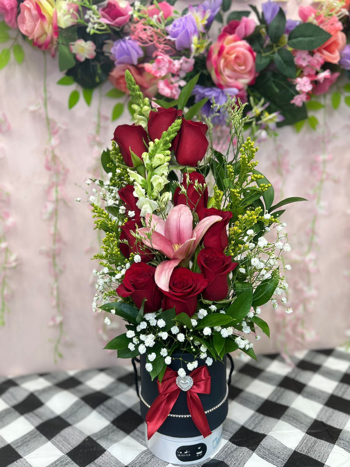 Red Rose & Lilies image 2