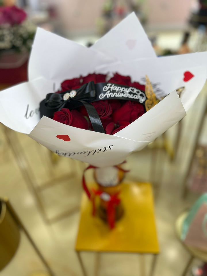 Anniversary Bouquet image 1